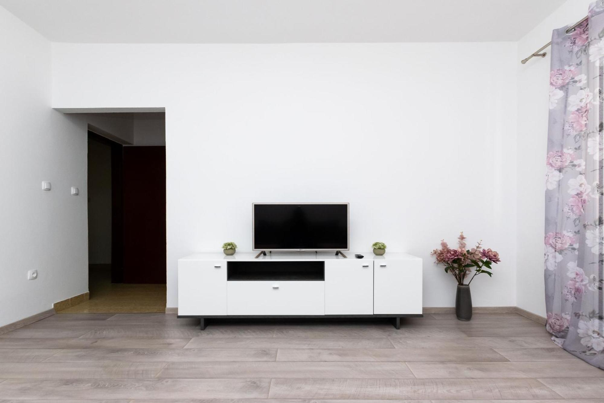 Apartments Marija & Lino لوبار المظهر الخارجي الصورة